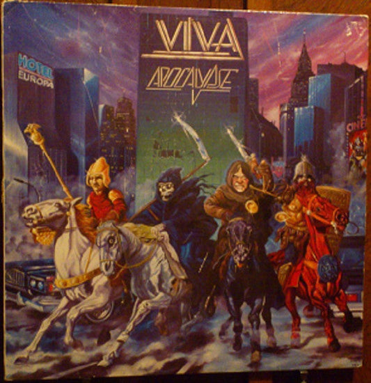 Viva (12) – Apocalypse